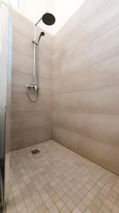 Ferienwohnung La Rotonde Remoise Reims Exterior foto